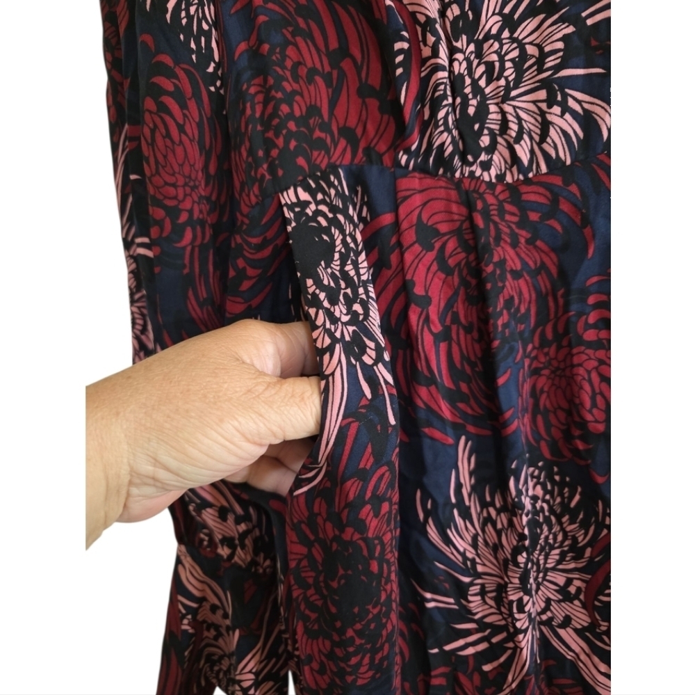 A.L.C. Bailey Print Surplice Silk Slit Midi Dress Navy Pink Anstract Floral 14 - Picture 8 of 14